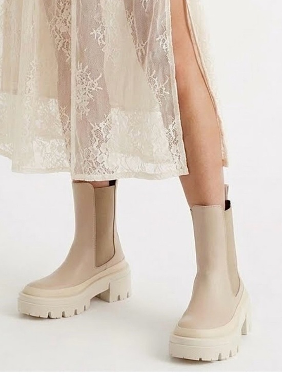 Free People Shoes - New Free People Equitare Cream Leather Chunky Platform Tall Chelsea Boots 39 9